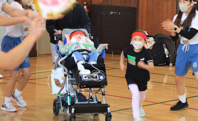 医ケア児の「心を動かす」運動会　当事者家族ら交流：十勝毎日新聞